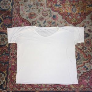 Everlane t-shirt